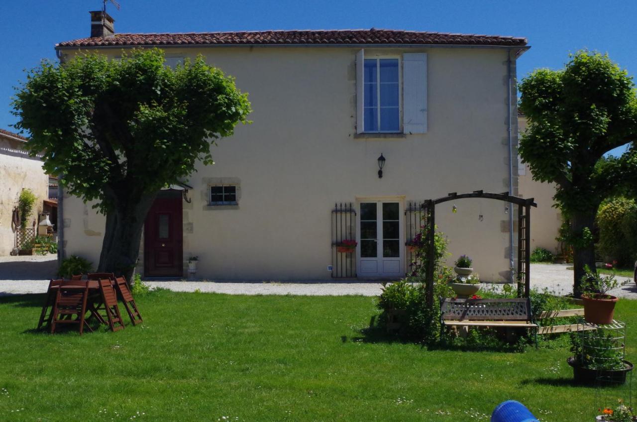 Maison D'Hotes Le Cadran Solaire Courcelles  Ngoại thất bức ảnh