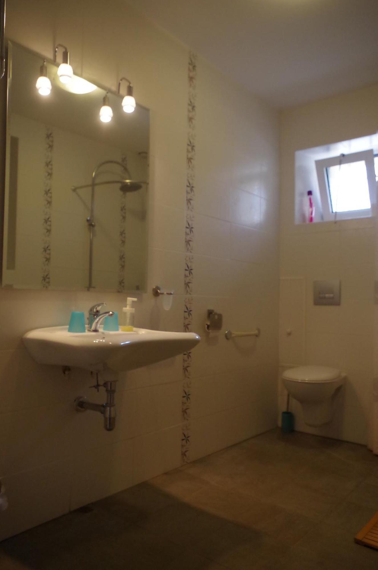 Maison D'Hotes Le Cadran Solaire Courcelles  Phòng bức ảnh