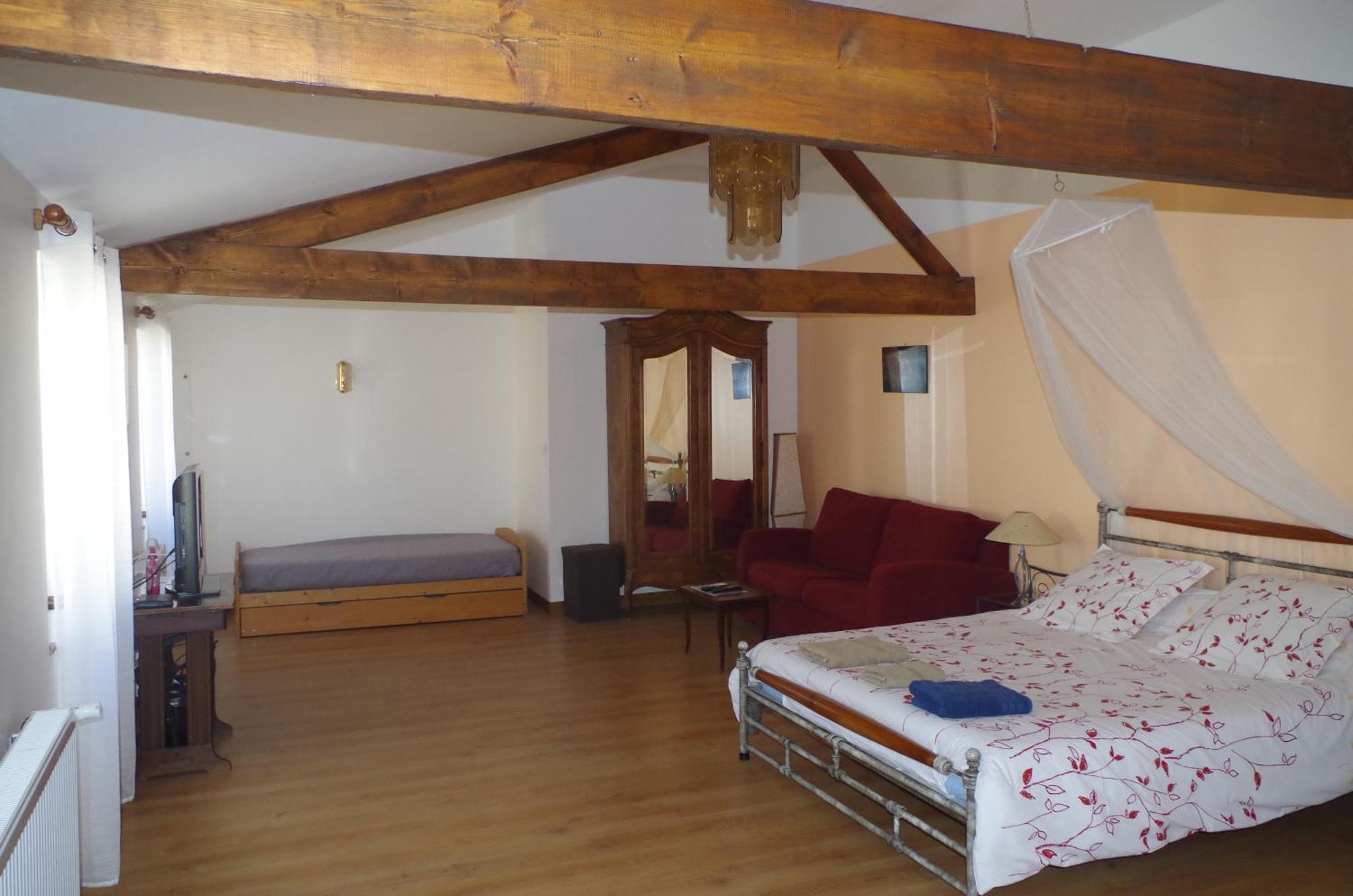 Maison D'Hotes Le Cadran Solaire Courcelles  Phòng bức ảnh
