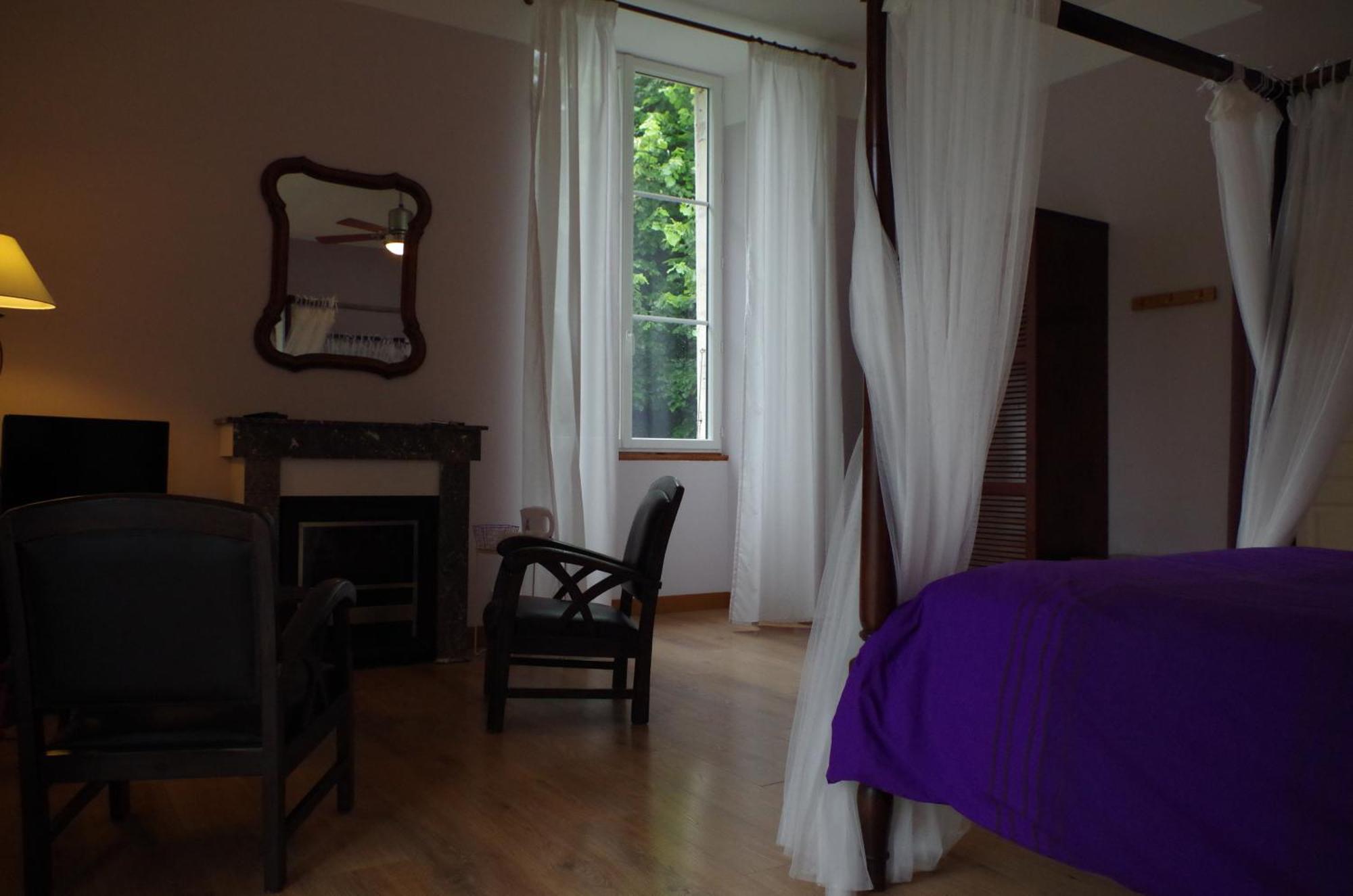 Maison D'Hotes Le Cadran Solaire Courcelles  Ngoại thất bức ảnh